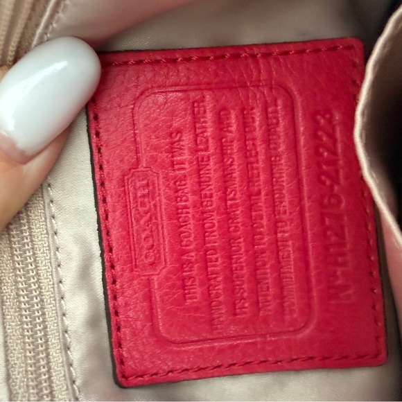 Coach Pink Leather Crossbody Bag Gold Hardware - Picture 9 of 15